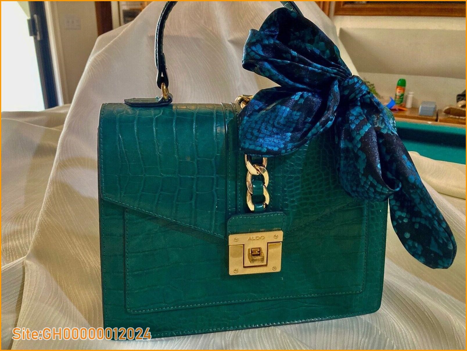 aldo green purse-5