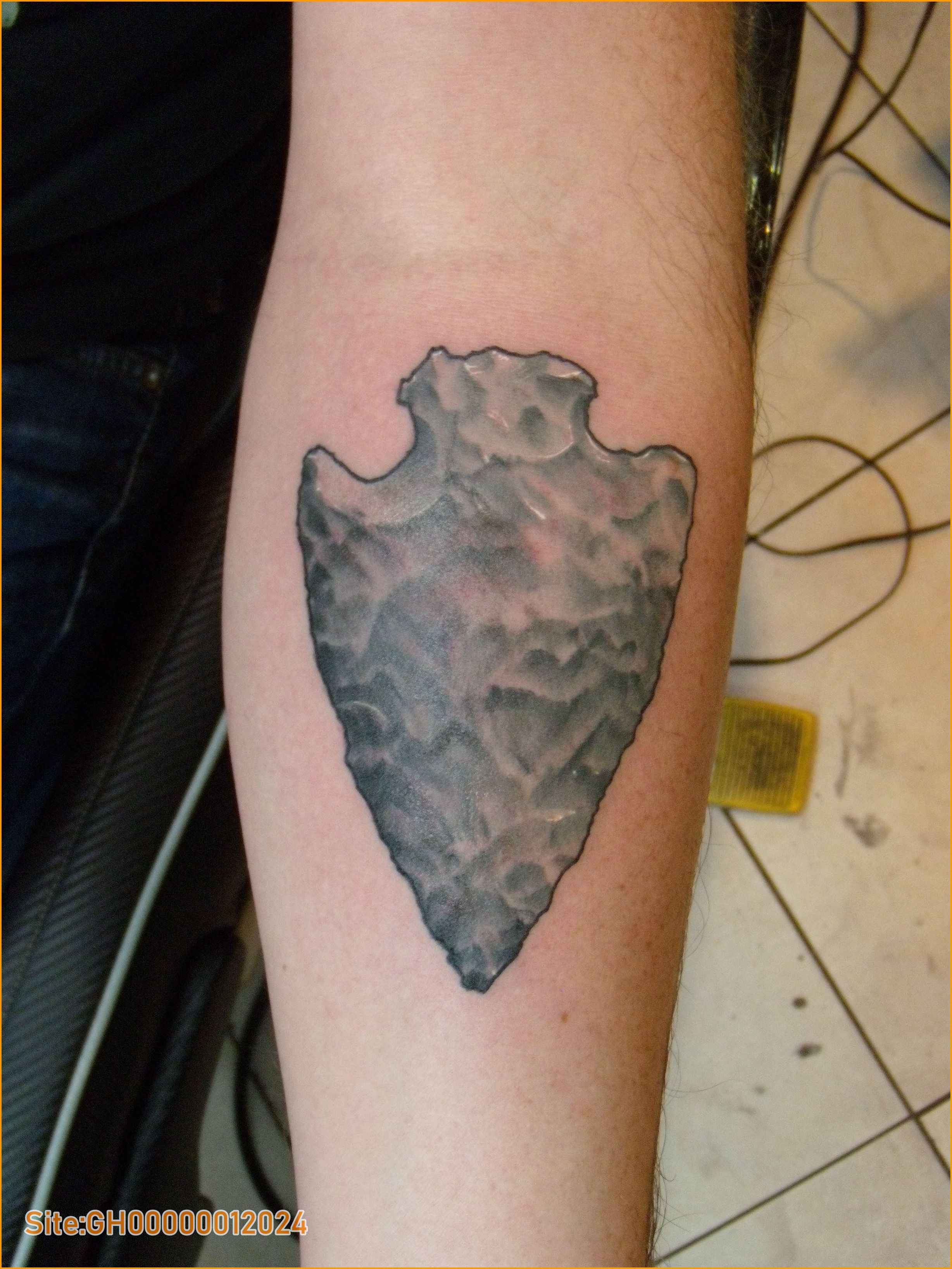 arrow head tattoo-4