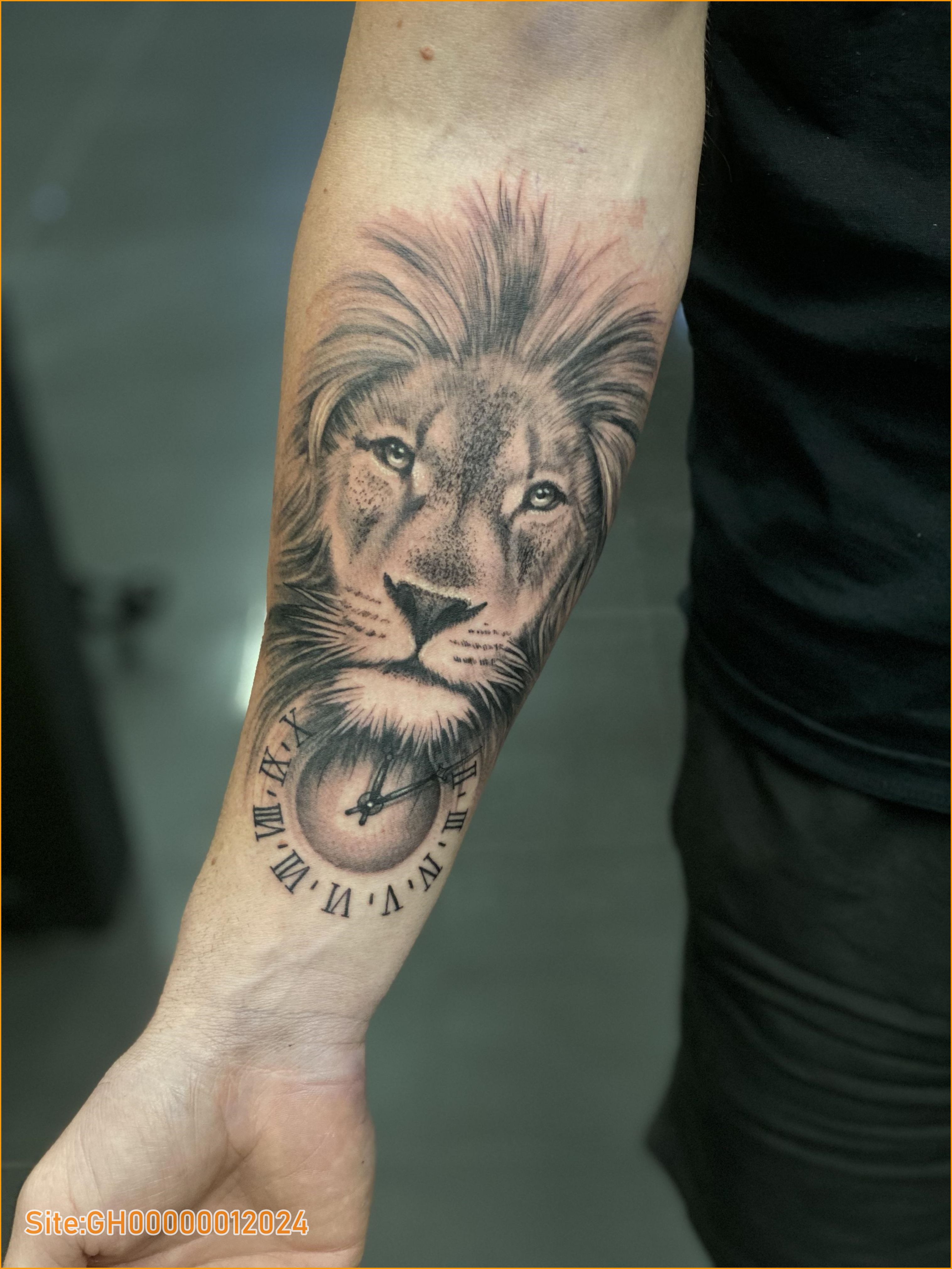 clock lion tattoo-3