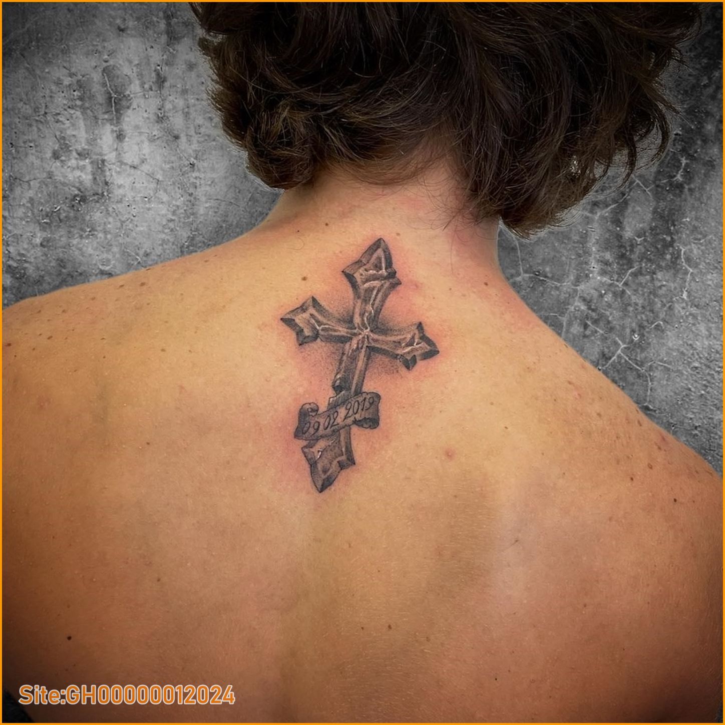 cool cross tattoos-4