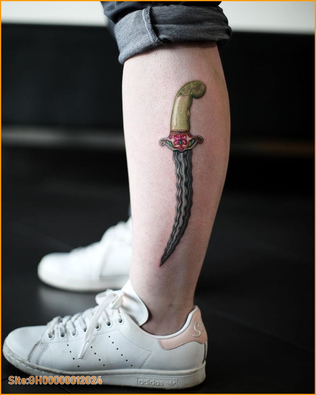 dagger tattoo-3