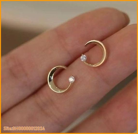 gold stud earrings for women-1