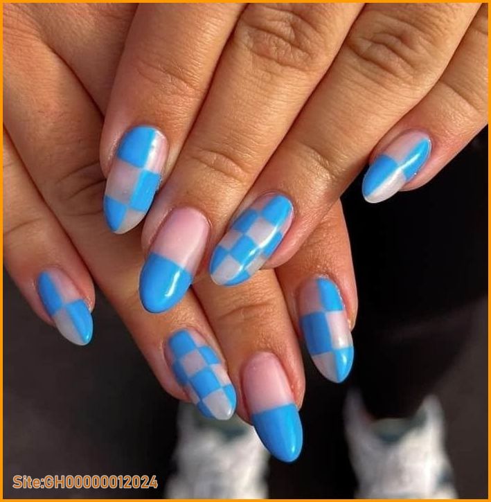 light blue nails-3