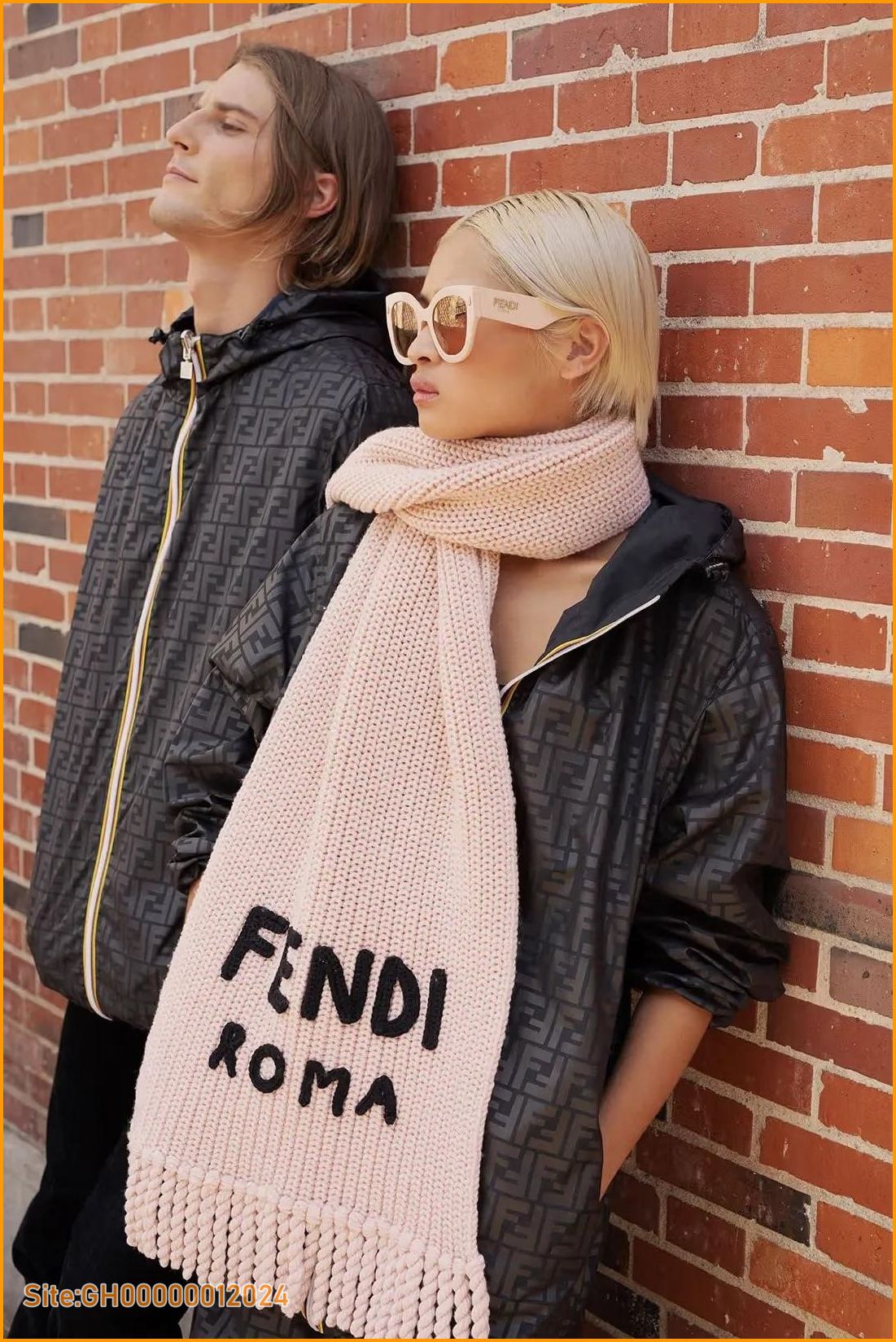 wool fendi scarf-5 Screenshot